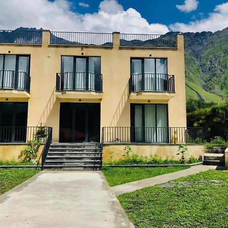 Hotel Horizon Kazbegi Екстериор снимка