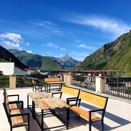 Hotel Horizon Kazbegi Екстериор снимка
