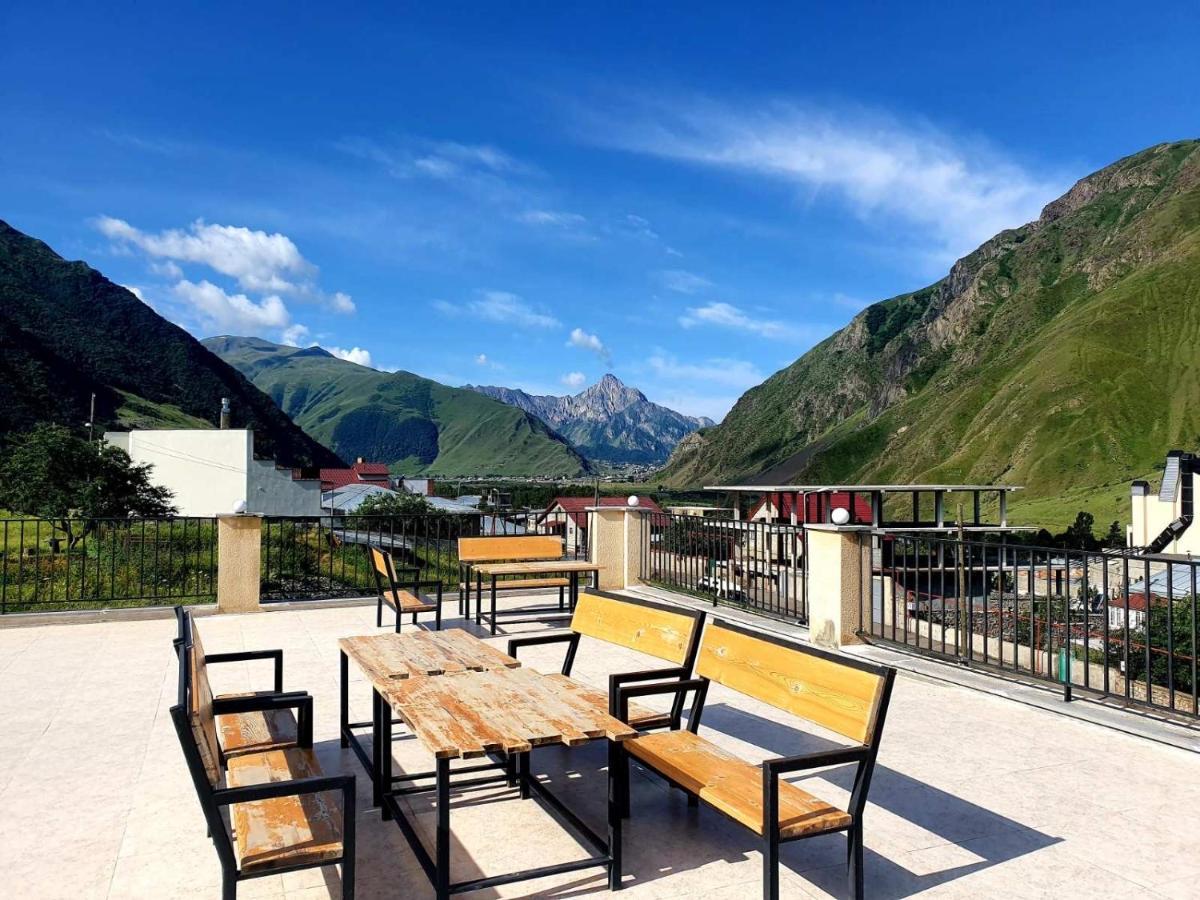 Hotel Horizon Kazbegi Екстериор снимка