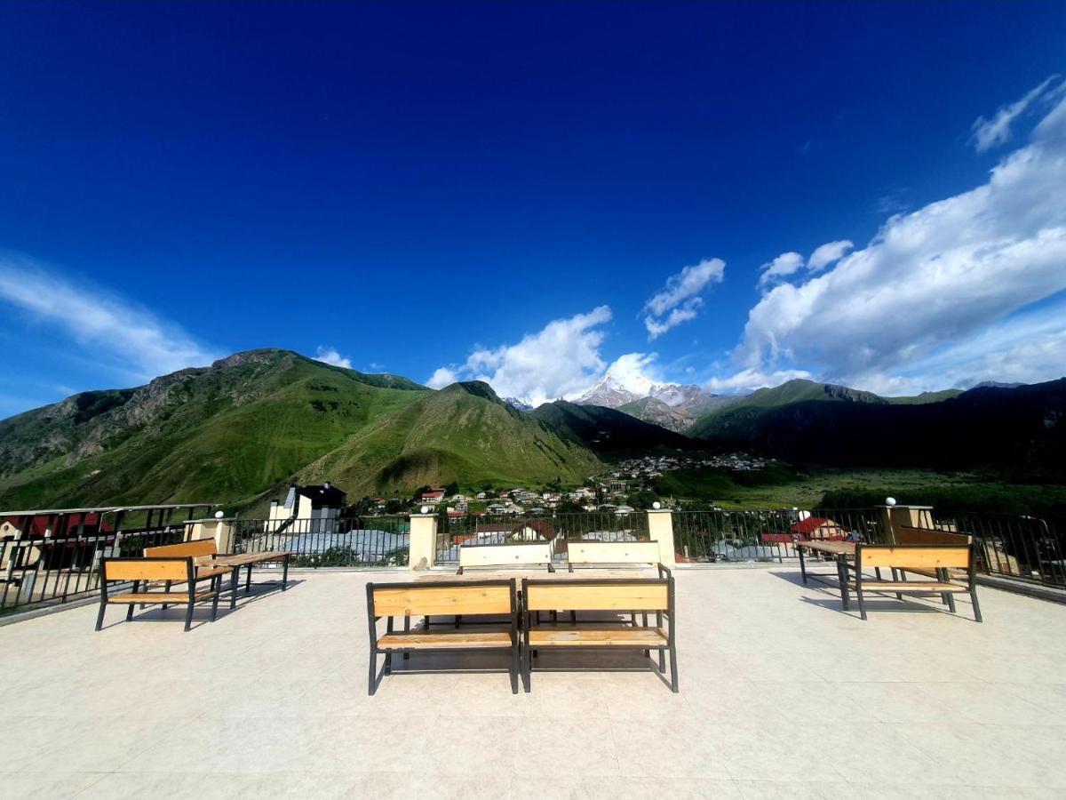 Hotel Horizon Kazbegi Екстериор снимка